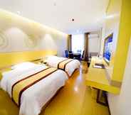 Phòng ngủ 7 Greentree Inn Huanggang City Wuxue City Kanjiang A