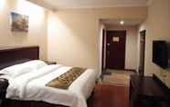 Kamar Tidur 2 GreenTree Inn HeNan QinYang Middle HuaiFu Rd.