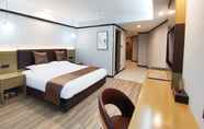 ห้องนอน 3 GYA Hotel (Jingjiang Gongsuo Bridge)