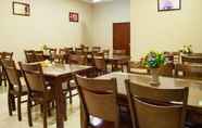 Restaurant 3 Greentree Inn Shanxi Luliang Fengshan Road Central