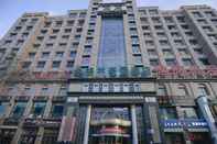 Bangunan Green Tree Inn Jiuquan Century Plaza Hotel