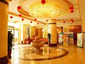 Lobi 4 Green Tree Inn Jiuquan Century Plaza Hotel