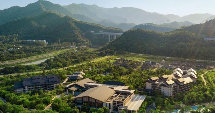 Nearby View and Attractions KHOS Qingyuan