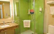 In-room Bathroom 3 Greentree Alliance Liaocheng Dongchangfu District