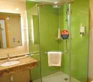 In-room Bathroom 3 Greentree Alliance Liaocheng Dongchangfu District