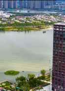 VIEW_ATTRACTIONS Jinling Funhome Hotel Nanjing Jiulong Lake