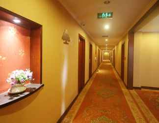 Lobi 2 Greentree Alliance Taizhou Shifu Avenue Hotel