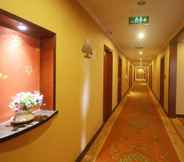 Lobi 3 Greentree Alliance Taizhou Shifu Avenue Hotel