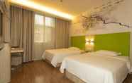 Kamar Tidur 7 Vatica Bozhou City Railway Station Hotel