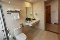 In-room Bathroom GreenTree Inn (Nantong Zhangzhishan, Deli Plaza)