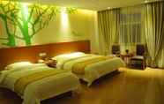 Bedroom 6 Vatica Heze Mudan Road Shangri La Square Hotel