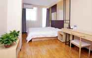 Kamar Tidur 4 Shell Taiyuan South Station Shanxi University Hote