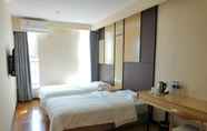 Bedroom 3 Shell Taiyuan South Station Shanxi University Hote