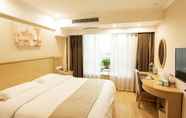 ห้องนอน 4 Greentree Inn Zhumadian Xincai County Yueliang Bay