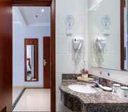 In-room Bathroom 5 Greentree Inn Beijing Tongzhou District Maju Bridg