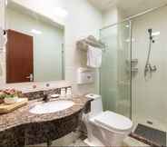 In-room Bathroom 6 Greentree Inn Beijing Tongzhou District Maju Bridg