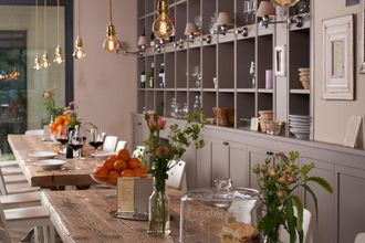 Khác 4 Schoenhouse Studios