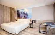 Bedroom 3 Atour Hotel Hefei Binhu Weizhou Avenue