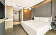 Bedroom 3 Atour Hotel (Xi'an Xiaozhainan, Qujiang Center)