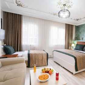 Atam Otel1 , 飯店Mevlana Bazaar Lokum Fabrikası مولانا بازار