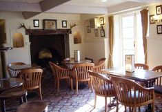 Bar, Cafe and Lounge 6 Penscot Inn