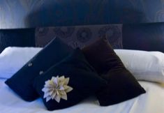 Bedroom 2 Penscot Inn