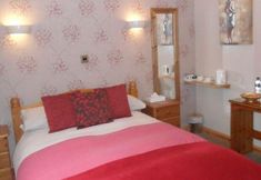 Bedroom 5 The Rob Roy Inn
