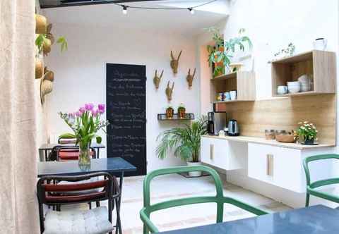 ร้านอาหาร La Demoiselle