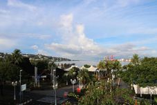 Nearby View and Attractions Mahana Lodge Hostel & Backpacker