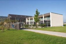 기타 Q.C.M. Campus