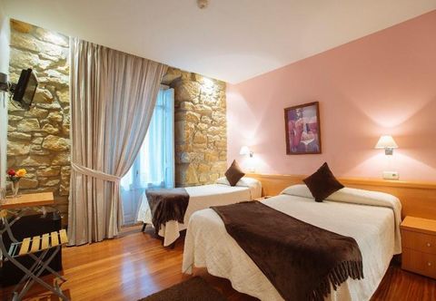 Others Pensión Nuevas Artes