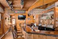 Bar, Kafe dan Lounge Black Mountain Lodge by Magnuson Worldwide