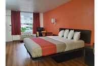 Bedroom Hotel Sweetwater TN West