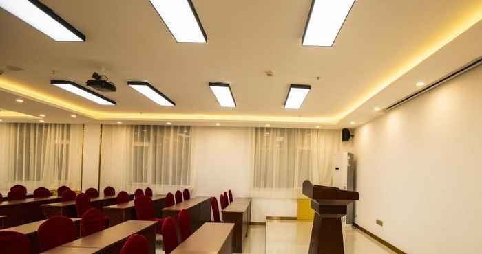 Functional Hall Greentree Inn Handan Wei County Xianbiao