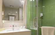 Phòng tắm bên trong 5 Greentree Inn Chengde Shuangluan District Xinhuiwa