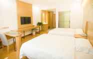 Bedroom 2 Greentree Inn Fuyang Linquan County Yiwu Trade Cit