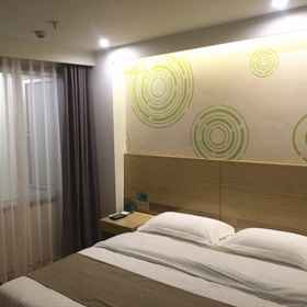 Greentree Inn Chengde Development Zone University 1, โรงแรม & ที่พัก ซวงเฉียวชวู่