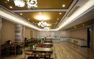 Restaurant 5 Greentree Eastern Bozhou Jingwan Wealth Centre Hot