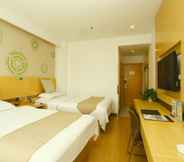 Bedroom 2 Greentree Inn Qiqihar University Wanda Square Expr