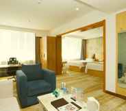 Bedroom 5 Greentree Inn Qiqihar University Wanda Square Expr