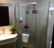 In-room Bathroom 6 Greentree Inn Nantong Liuqiao Town Government Tong