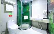 In-room Bathroom 6 Vatica Lu An Xidu Plaza Hotel