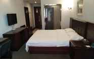 Kamar Tidur 4 Greentree Inn Liyang Pingling Square Hotel