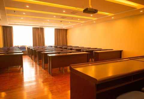 Functional Hall Greentree Inn Fuyang Yijing International North Do