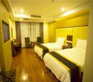 Bedroom 3 Greentree Inn Fuyang Yijing International North Do