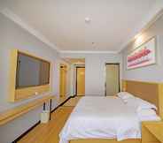 Bedroom 7 Greentree Inn Fuyang Railway Station West Xiangyan