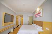 Bedroom Greentree Inn Fuyang Railway Station West Xiangyan