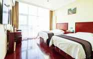 Bedroom 5 Greentree Inn Chengde Shuangqiao District Railway