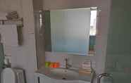 In-room Bathroom 6 Shell Taiyuan Xiaodian District Shanxi Hospital Ho