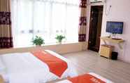 Bedroom 5 Shell Huanggang Luotian County Fengcheng Avenue Ho